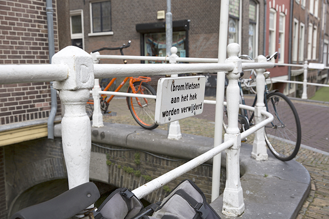 Delft - Fietsverbod
